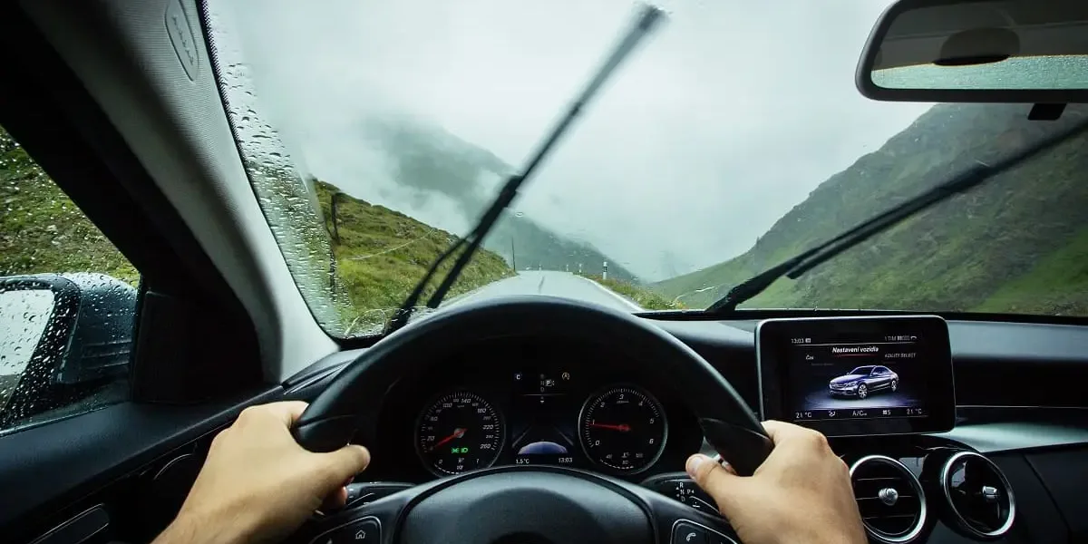 Autodisplay, was bedeutet der Schraubenschlüssel, wie lange kann ich noch  fahren? (Auto, Display)