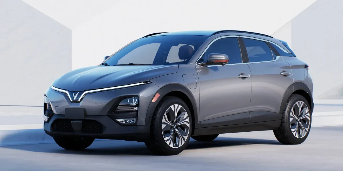 News | VinFast VF 6: Neues Kompaktmodell feiert noch in diesem Jahr Europa-Debüt