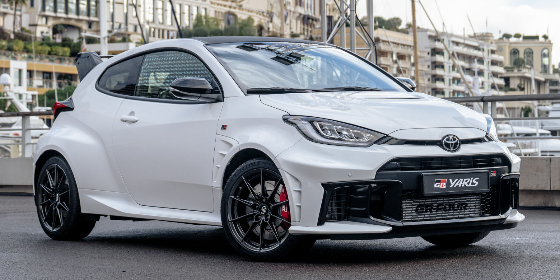 News | Toyota schärft GR Yaris mit Aero Performance: Rallye-DNA für die Straße