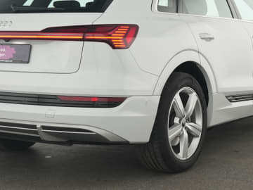 Audi e-tron S-Line