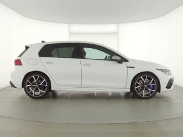 Volkswagen Golf R 4Motion