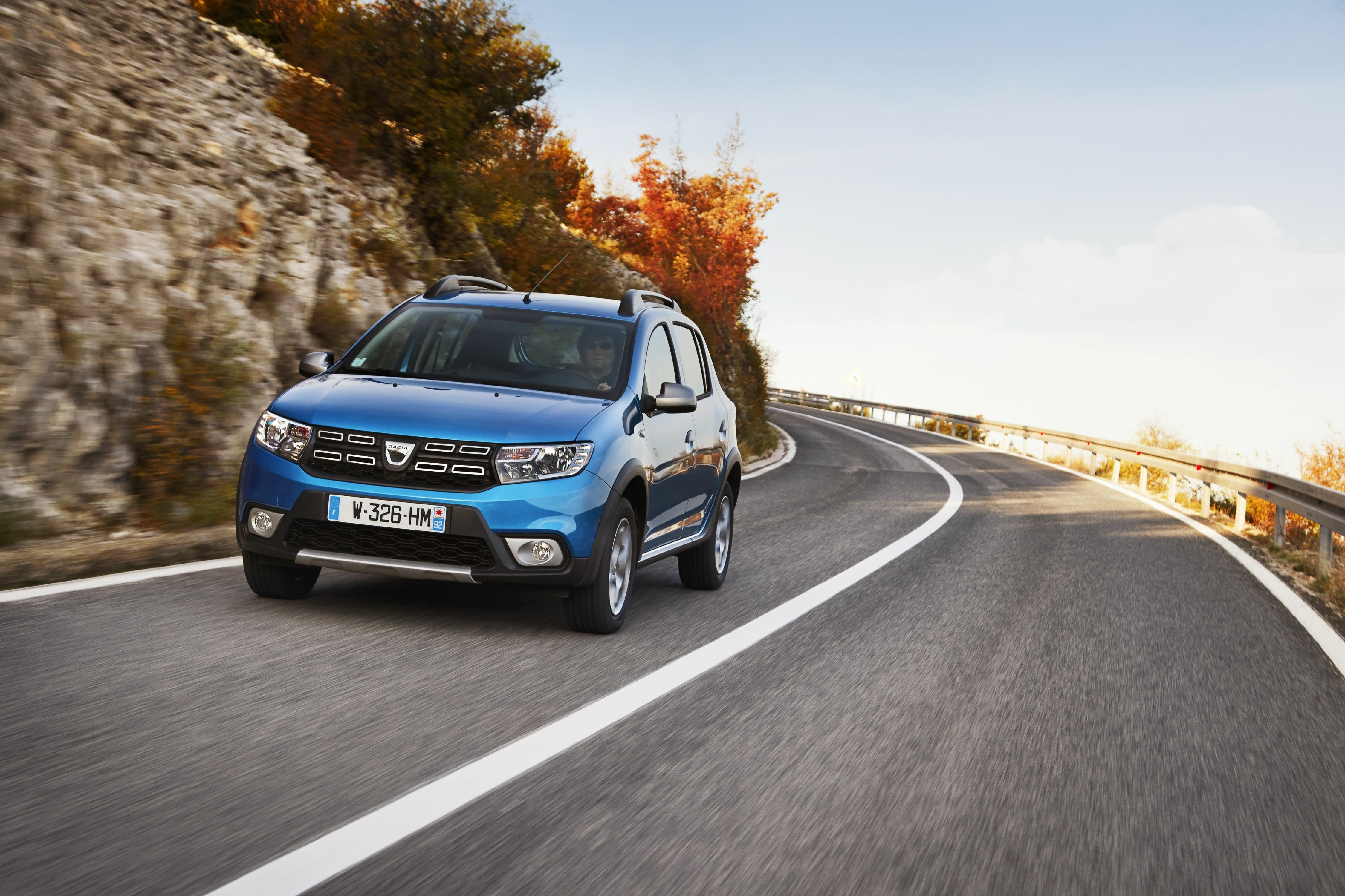 Dacia Sandero Stepway fahrend