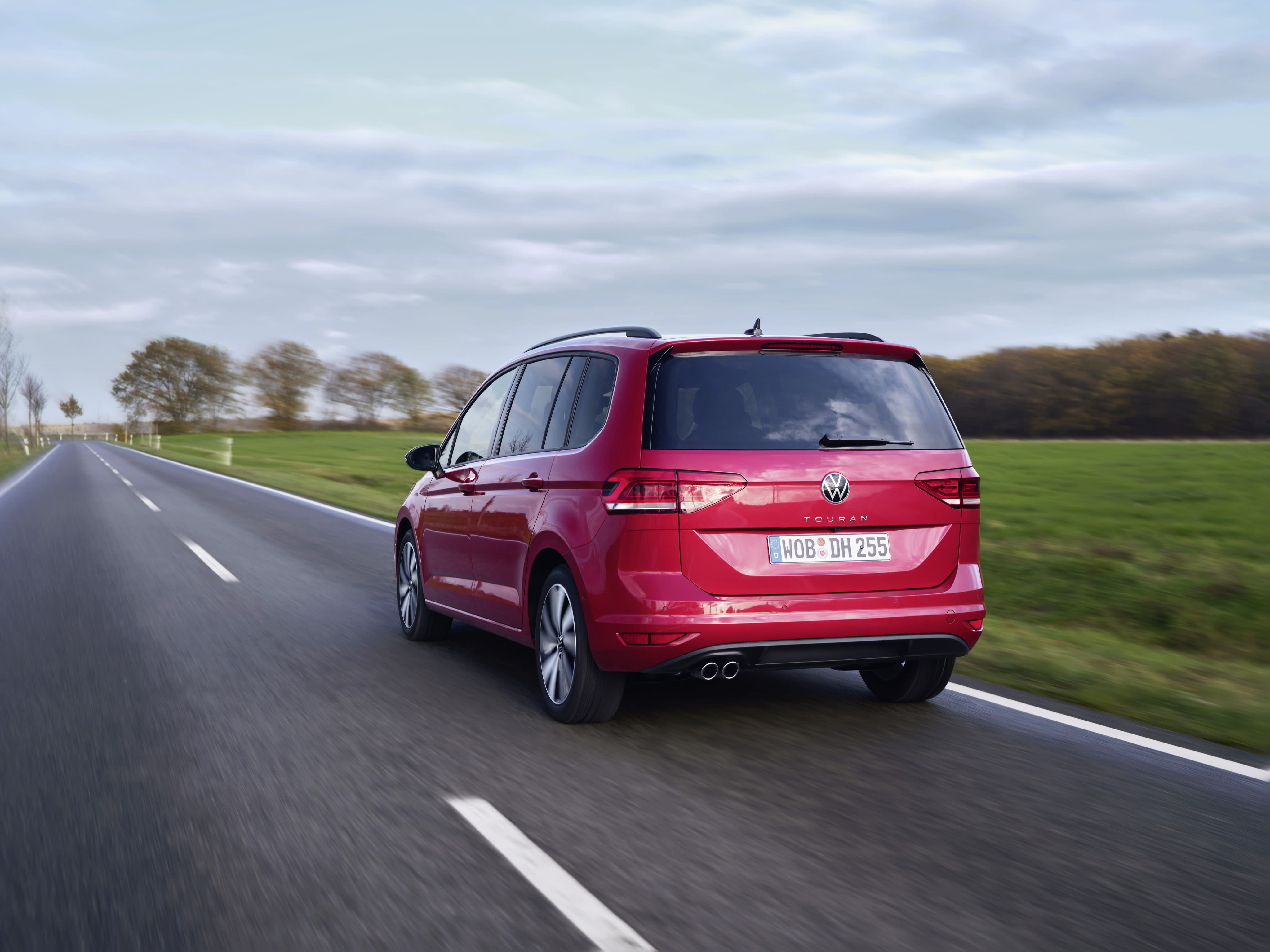 VW Touran (2024): Angebote, Test, Bilder & technische Daten