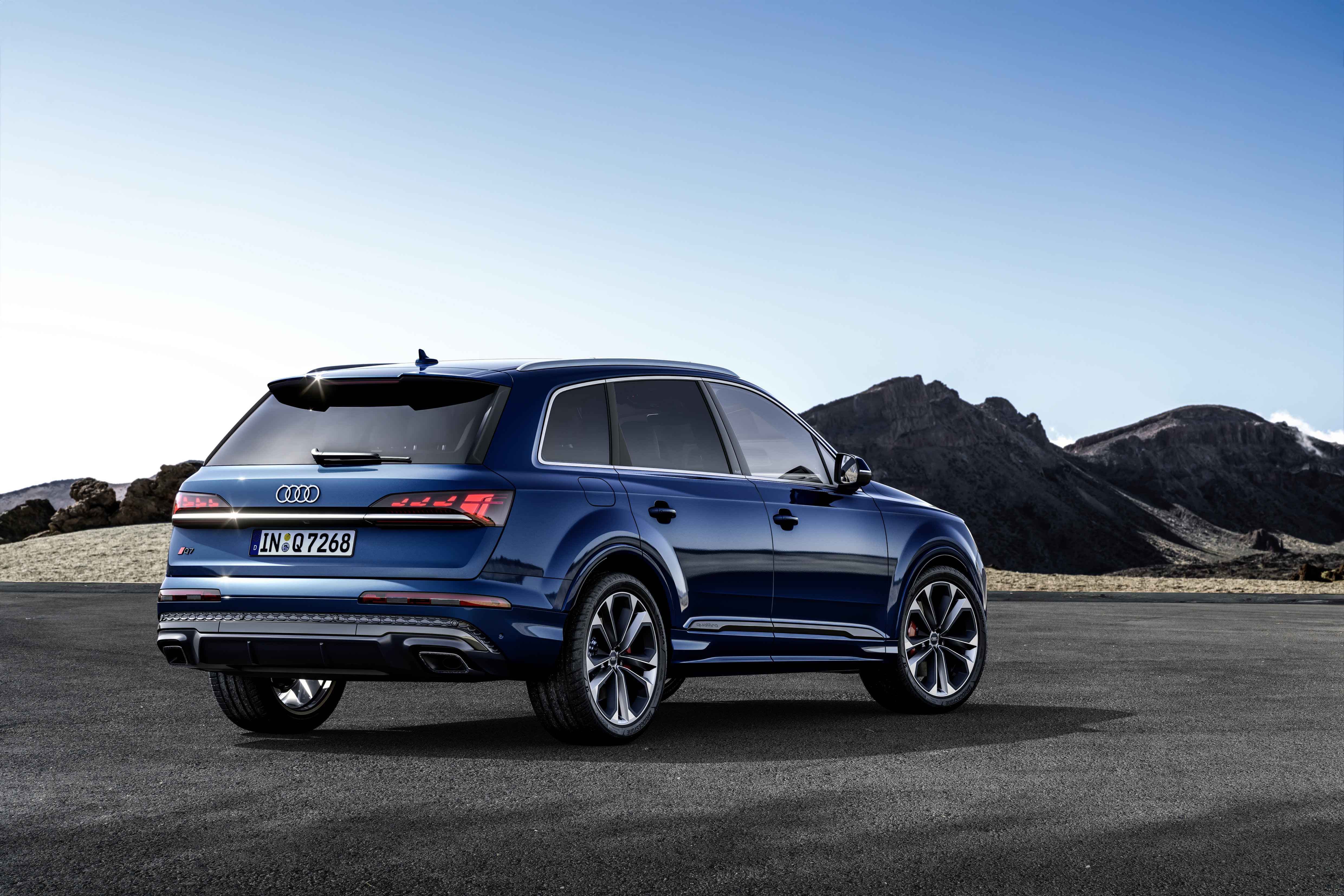 Audi Q7 außen hinten