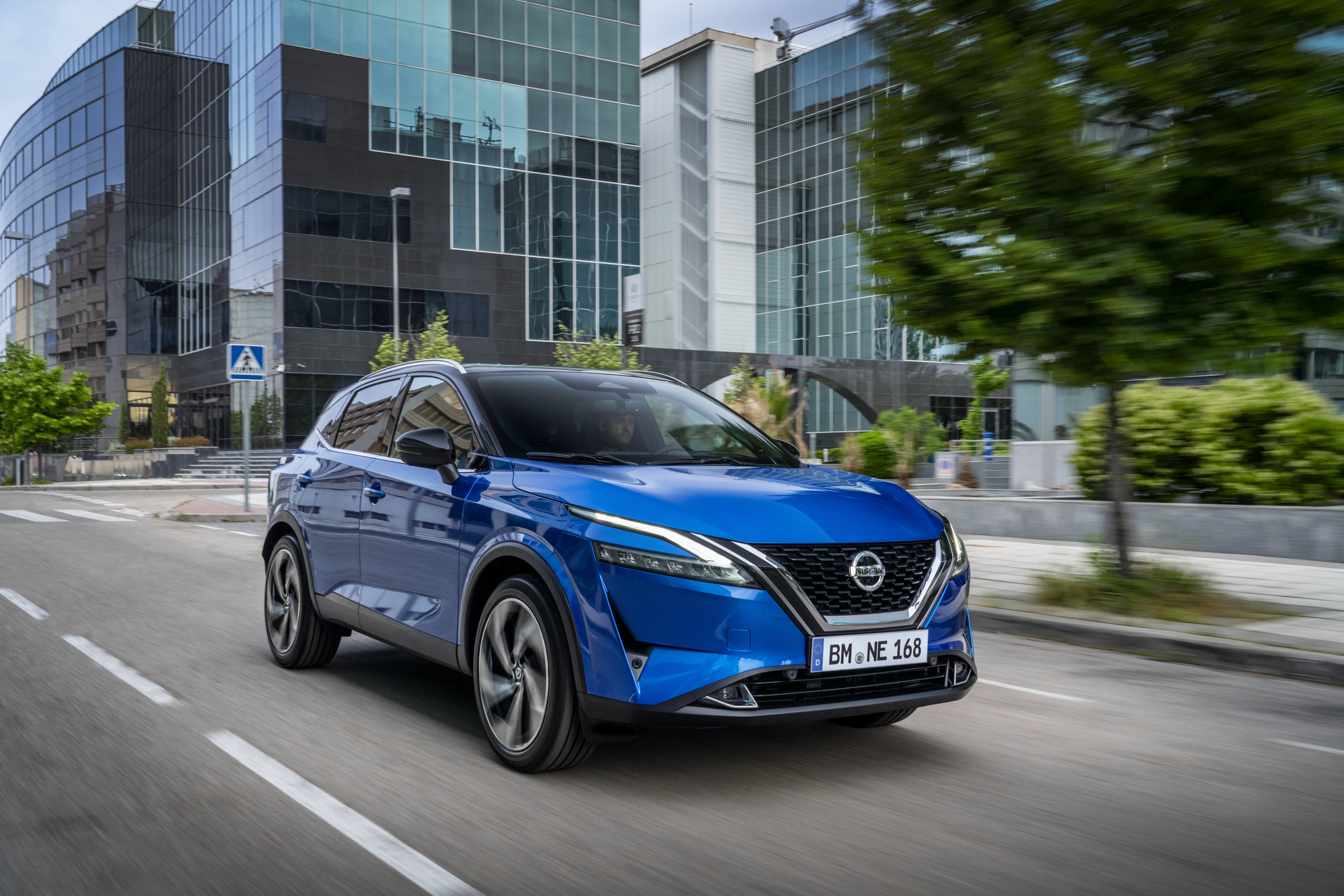 Nissan Qashqai außen vorne