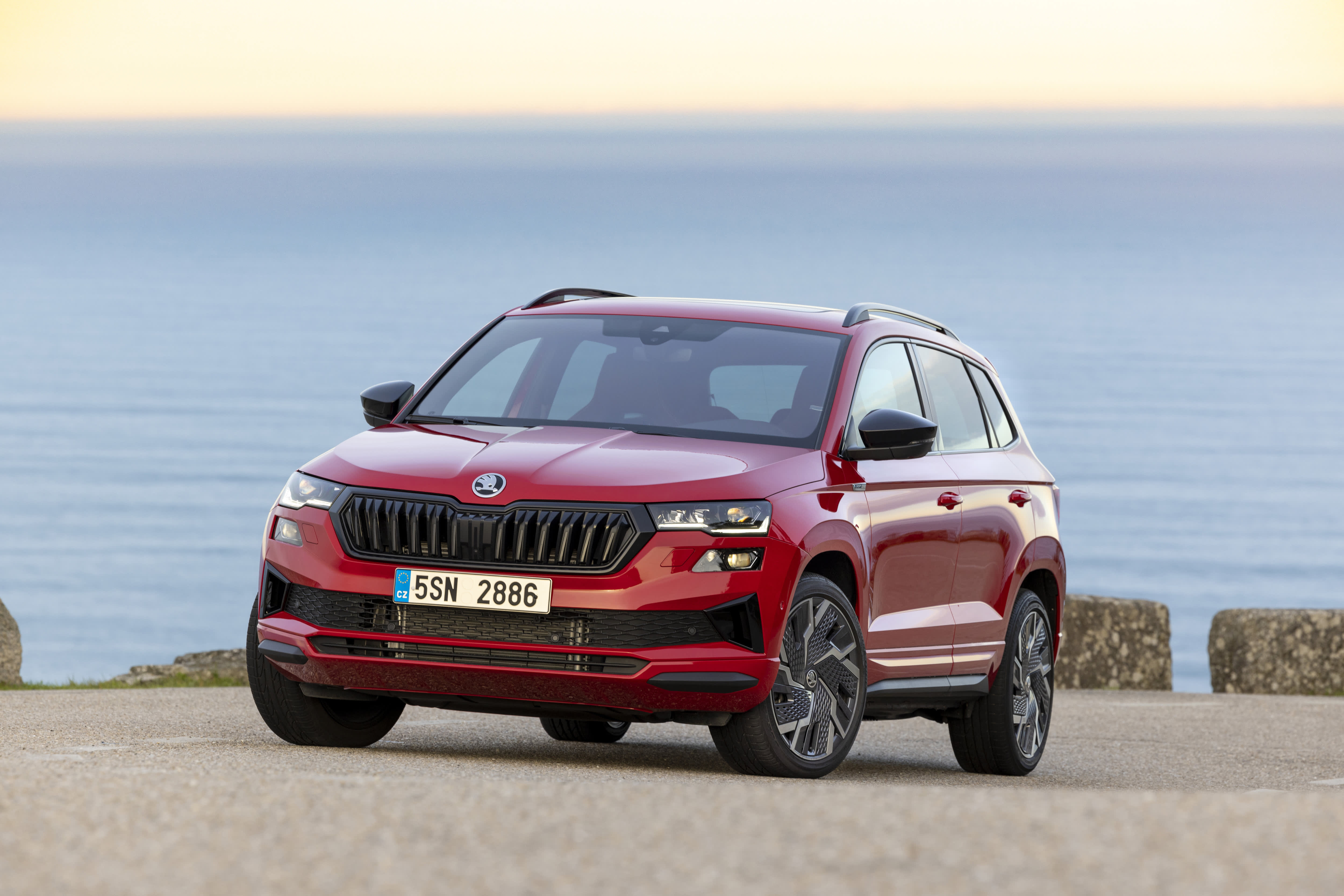 Skoda Karoq Sportline (2024): Angebote, Test, Bilder & technische Daten