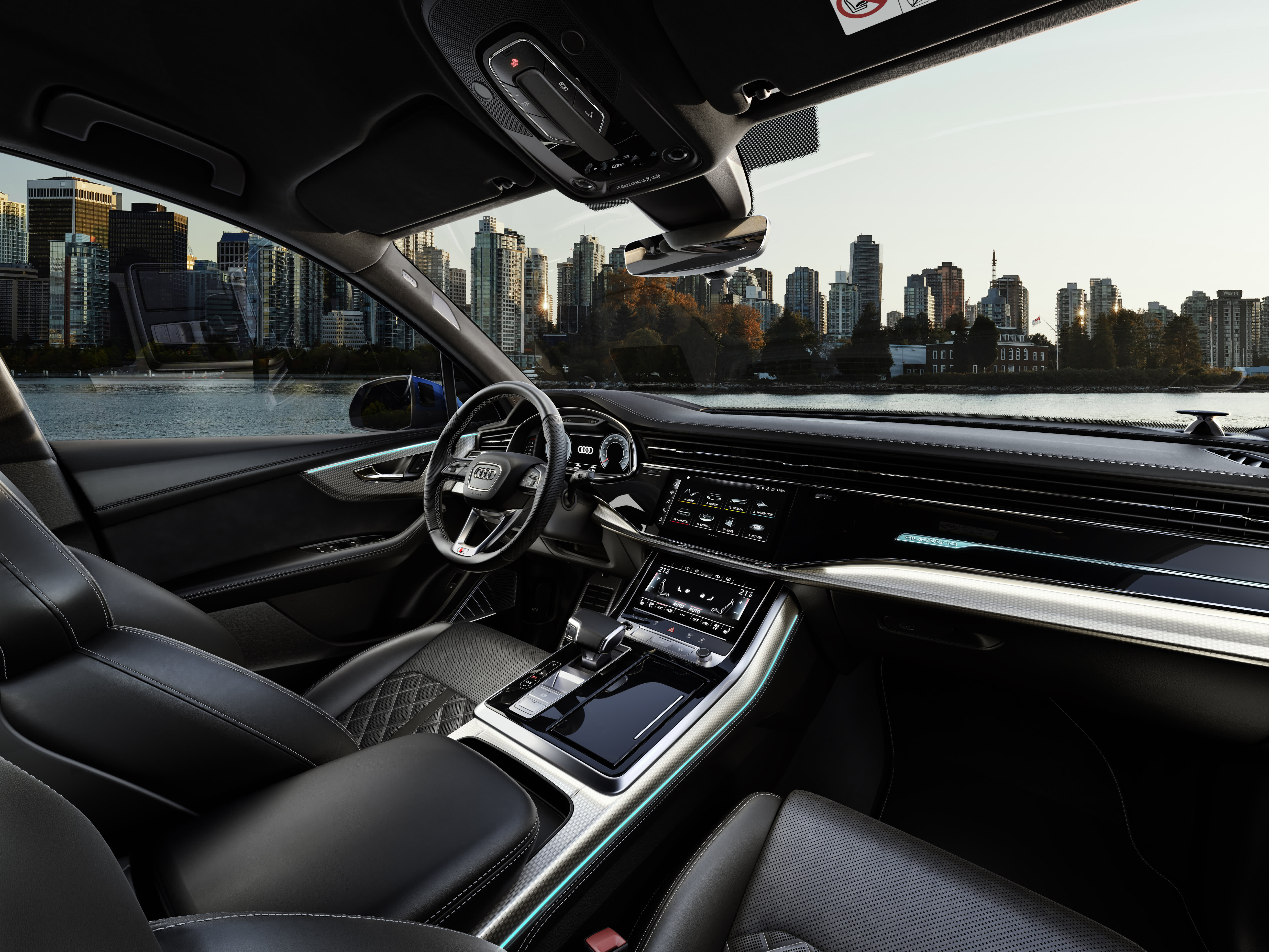 Audi q7 innen cockpit