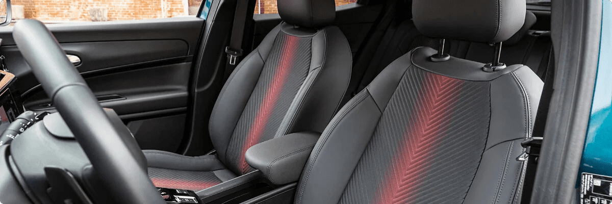 Alfa Romeo Junior Ibrida Sitze
