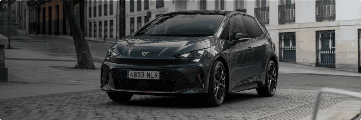 Cupra Born von vorne (KI-generiert)