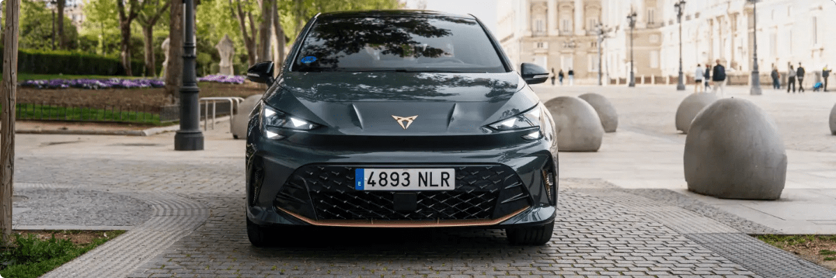 Cupra Born Front Totale
