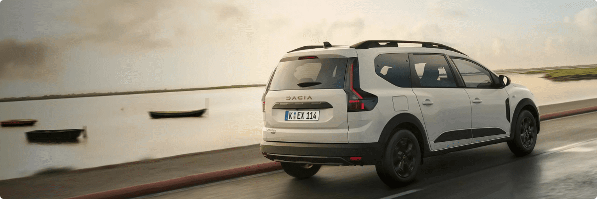Dacia Jogger Hybrid Heck seitlich
