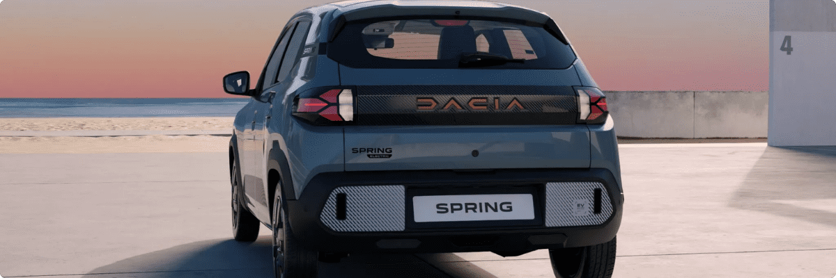 Dacia Spring Heckansicht