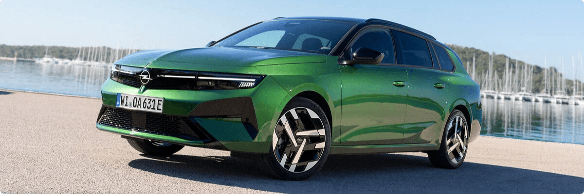 Opel Astra Electric von vorne