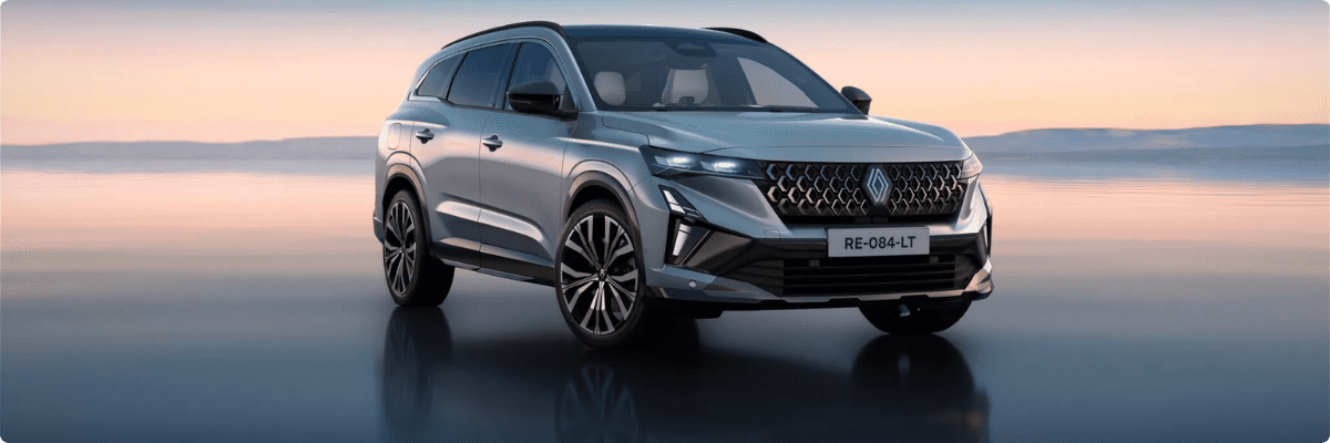 Renault Espace Hybrid Front seitlich