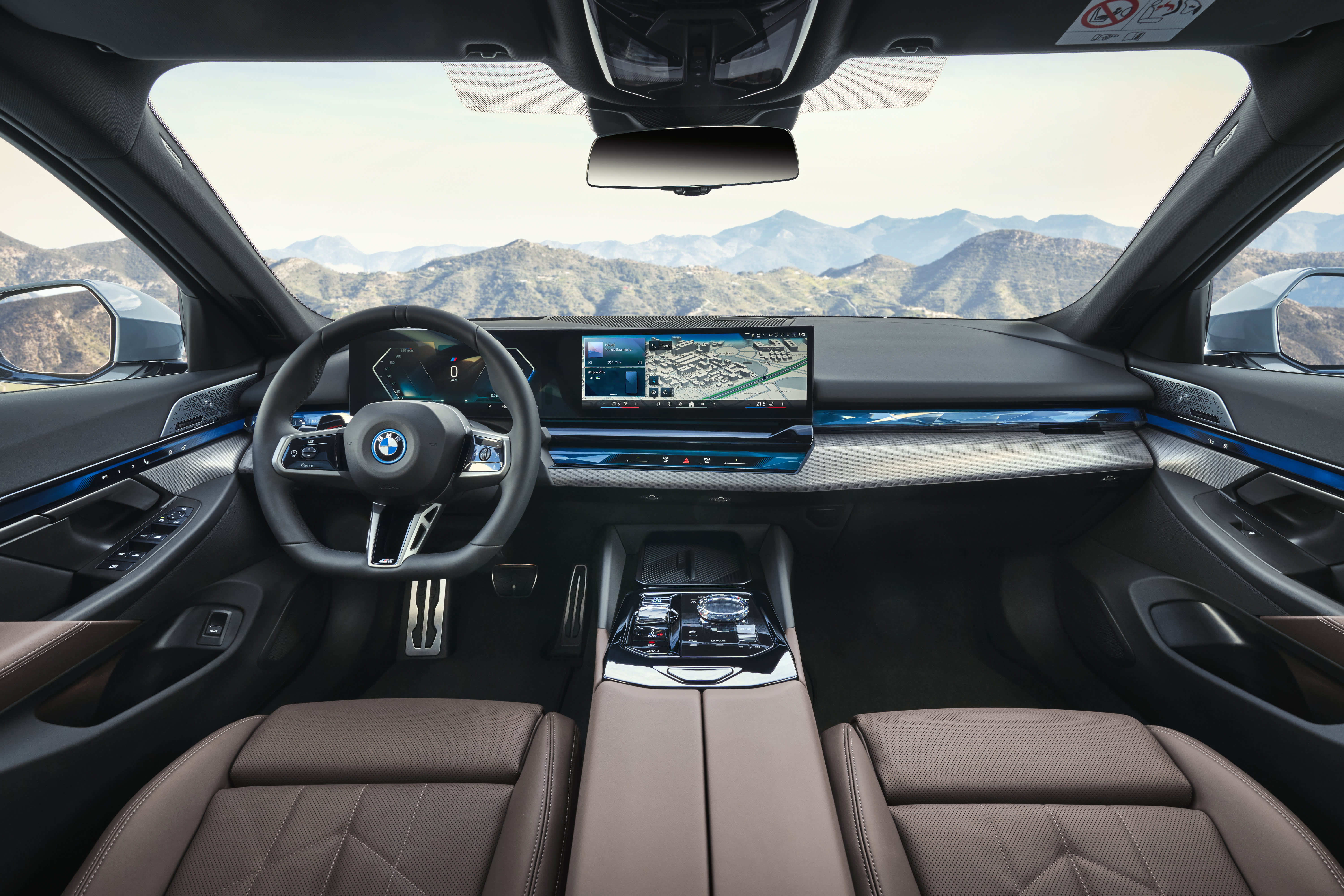 BMW 5er Limousine Sitze und Lenkrad