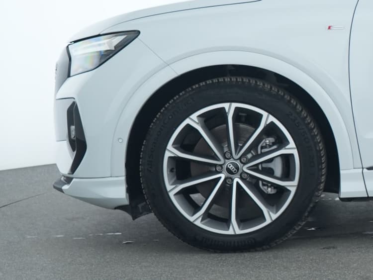 Audi Q4 40 e-tron S-Line