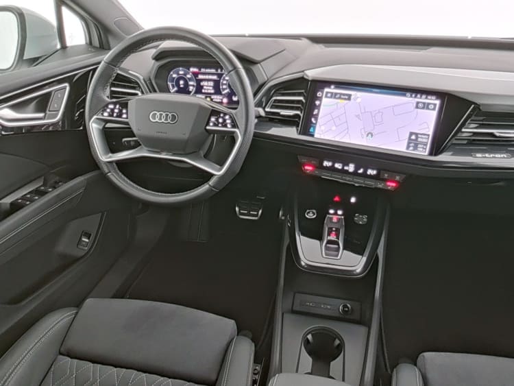 Audi Q4 40 e-tron S-Line