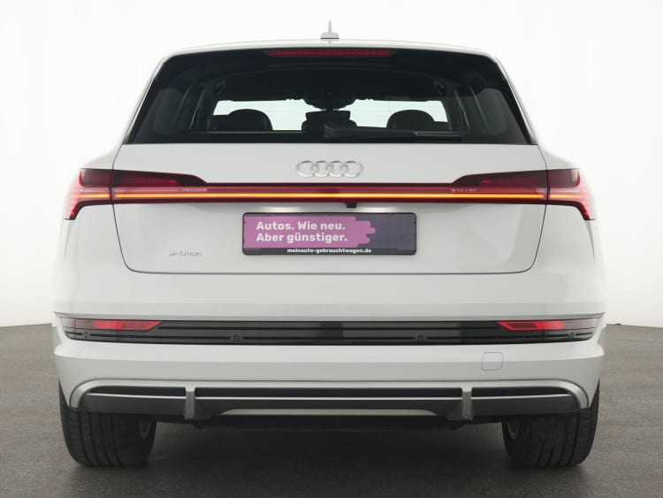Audi e-tron S-Line