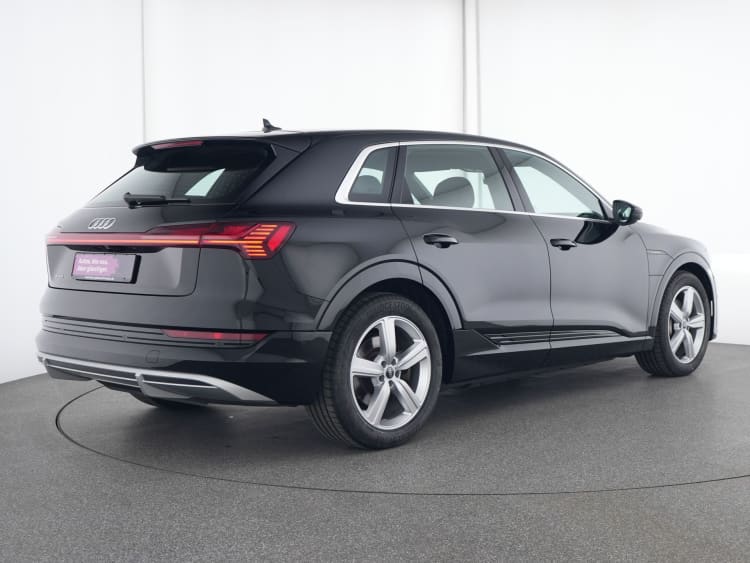Audi e-tron 50 quattro S-Line