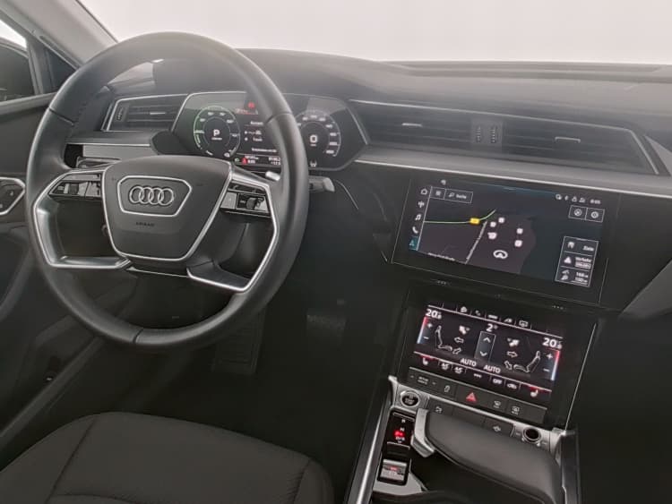 Audi e-tron quattro S-Line