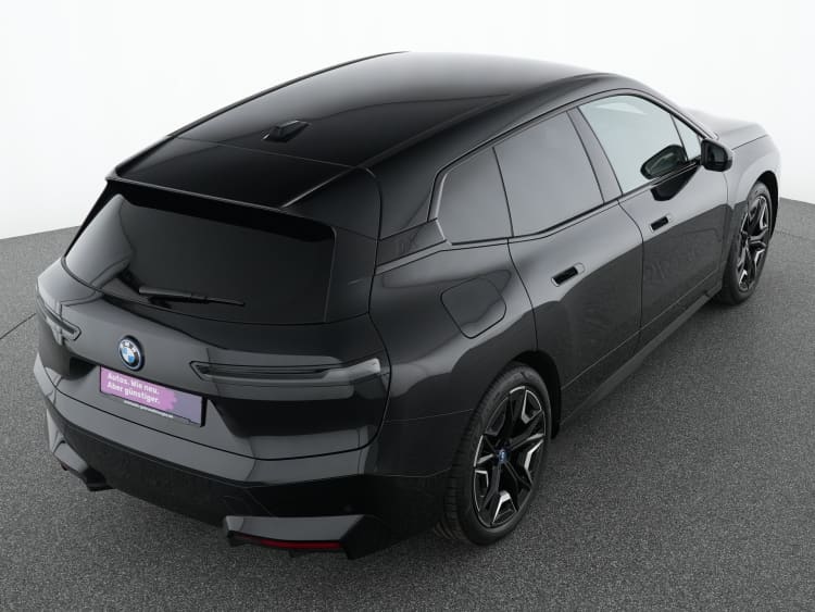 BMW iX xDrive