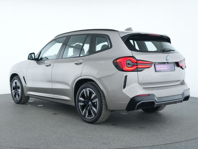 BMW iX3 Inspiring