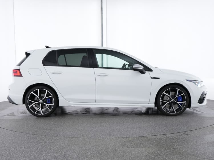 Volkswagen Golf R 4Motion