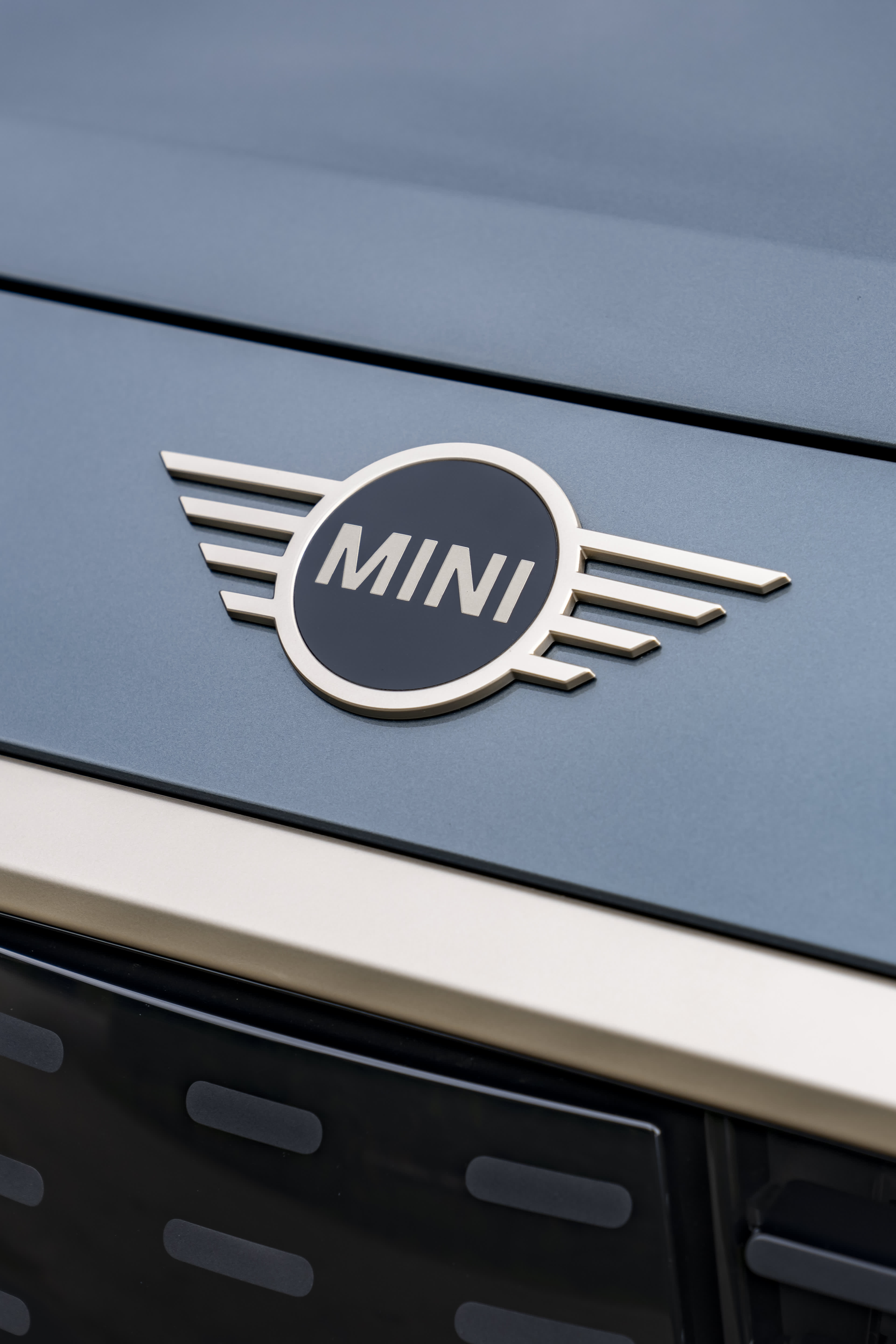 Mini Countryman Logo