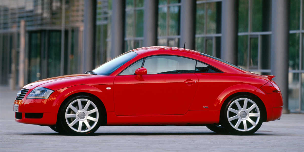 Roter Audi TT aus dem Jahr 1998