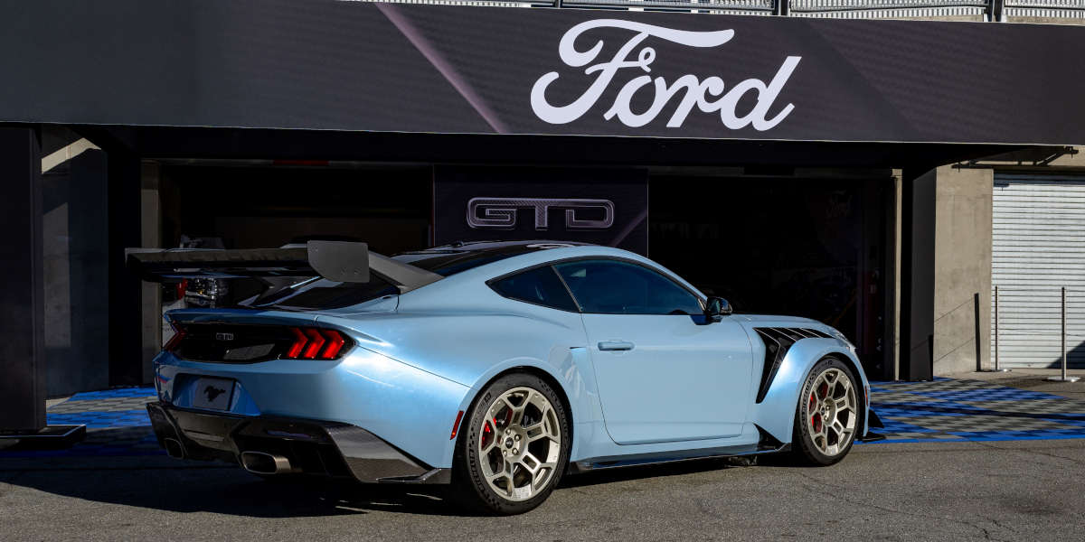Ford Mustang GTD Heck Boxengasse 