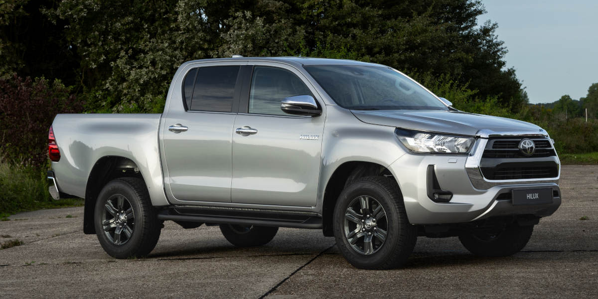 Toyota Hilux Front seitlich