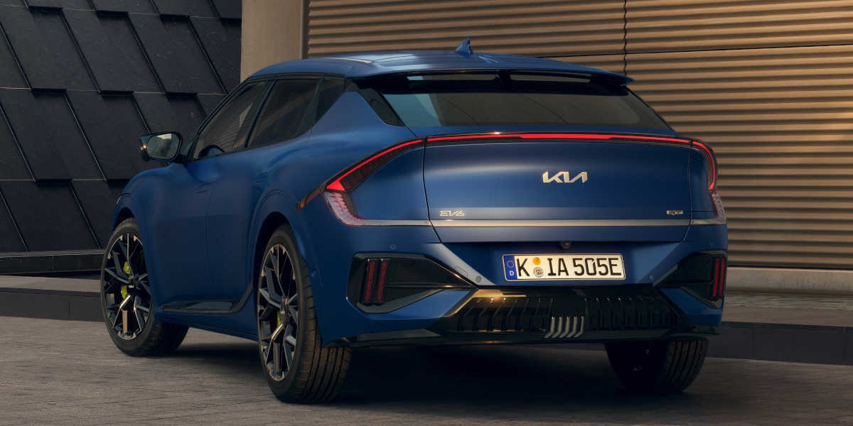 Kia EV6 GT Heckansicht schräg