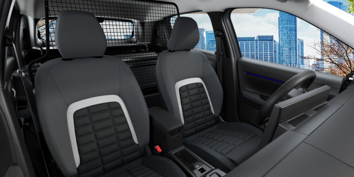 Citroen e-C3 Van Innenraum mit Blick auf Ladefläche