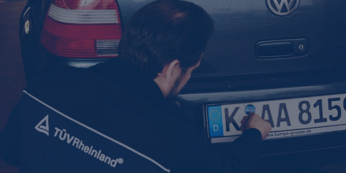 TÜV, HU und AU Was wird geprüft und was kostet es? MeinAuto.deRatgeber