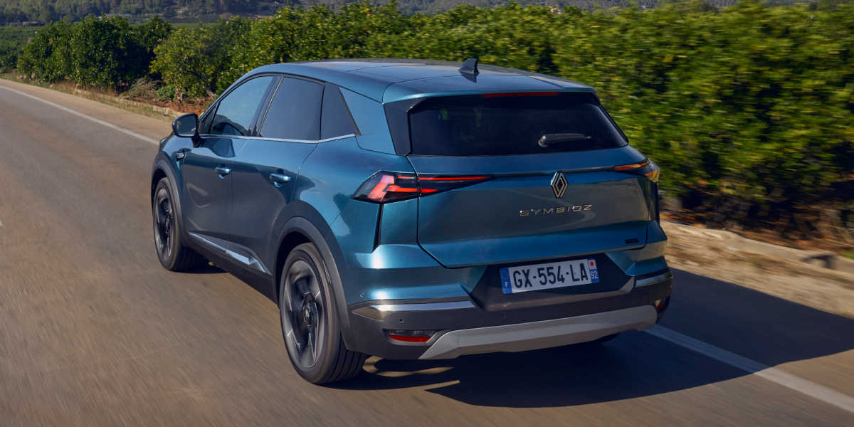Renault Symbioz Heck schräg Fahrt