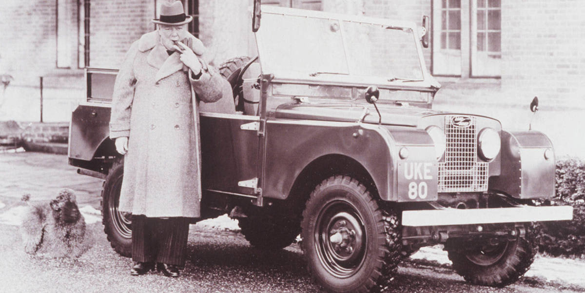 Land Rover Classic Defender Historisches Bild Winston Churchill 