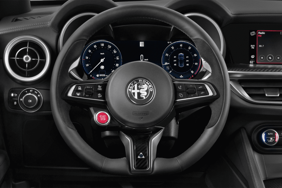 Alfa Romeo Stelvio Quadrifoglio undefined