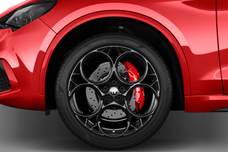 Alfa Romeo Stelvio Quadrifoglio undefined