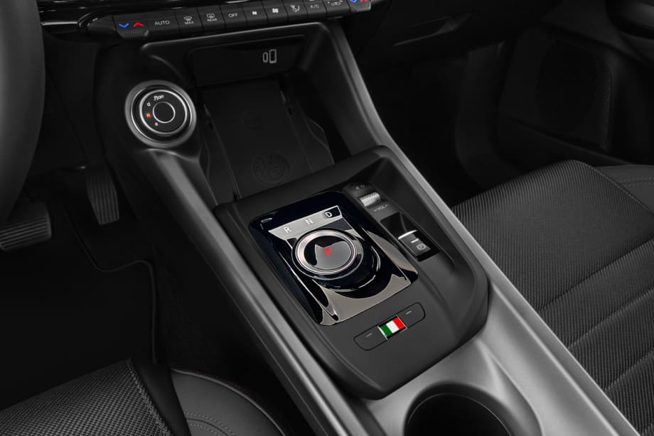 Alfa Romeo Tonale undefined