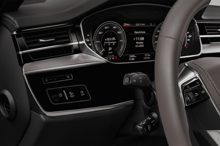 Audi A8 undefined