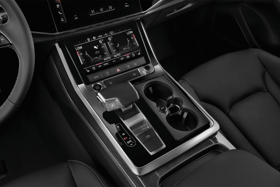 Audi Q8 undefined