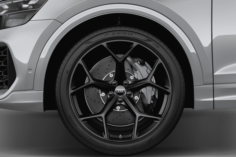 Audi RS Q8  undefined