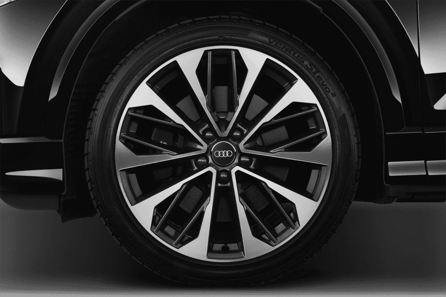 Audi SQ2  undefined