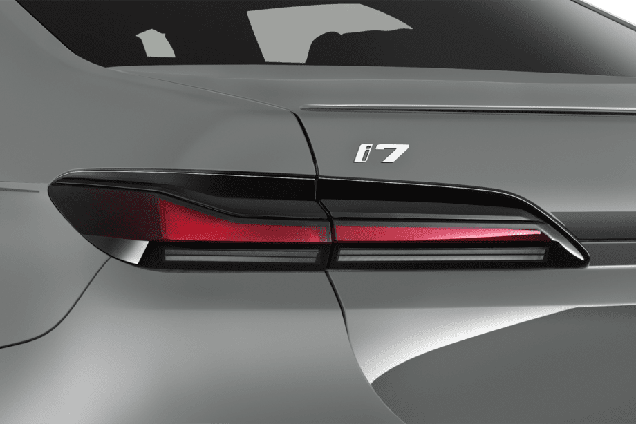 BMW i7 undefined