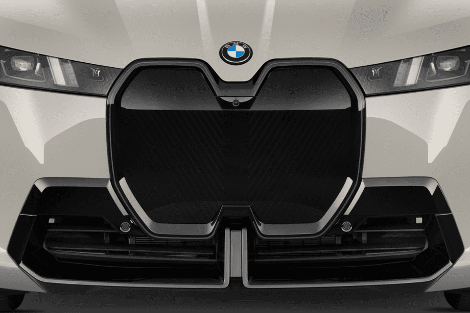 BMW iX undefined
