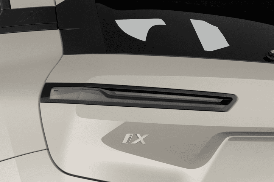 BMW iX undefined