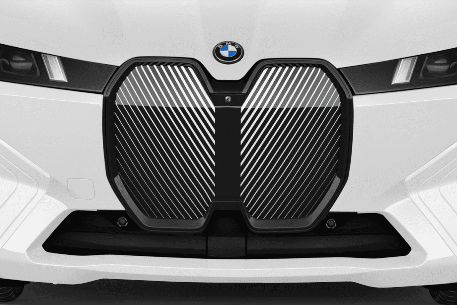 BMW iX undefined