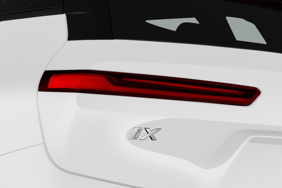 BMW iX undefined