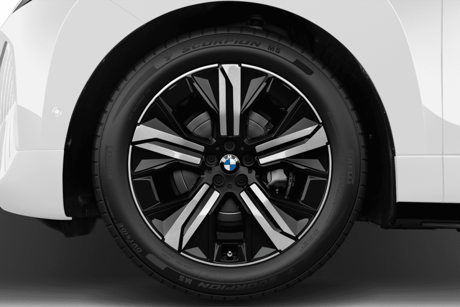 BMW iX undefined