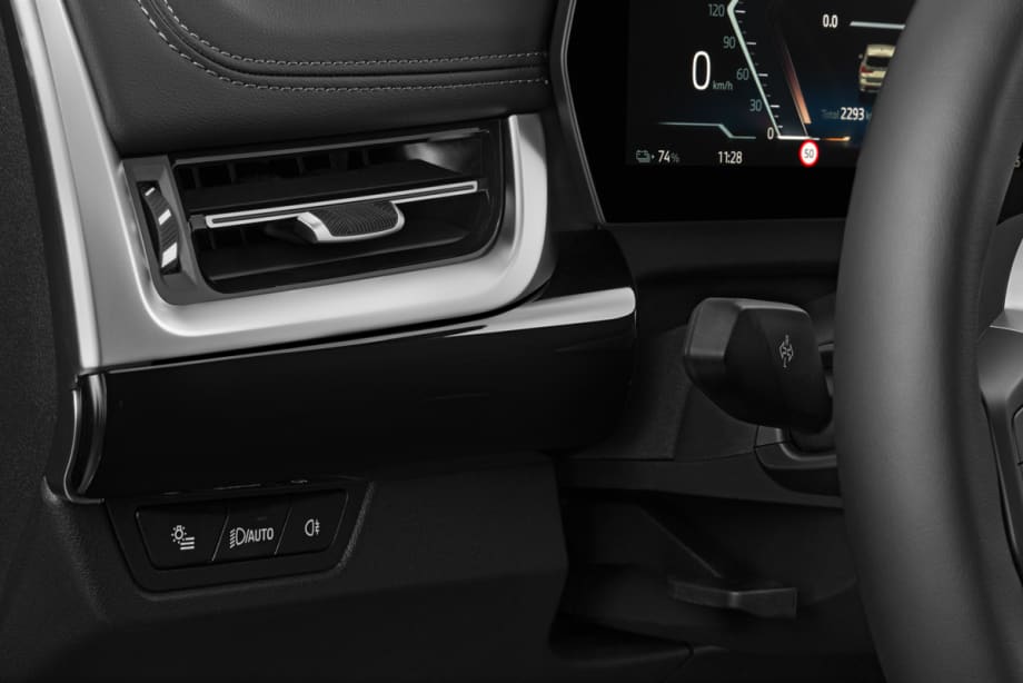 BMW iX1 undefined